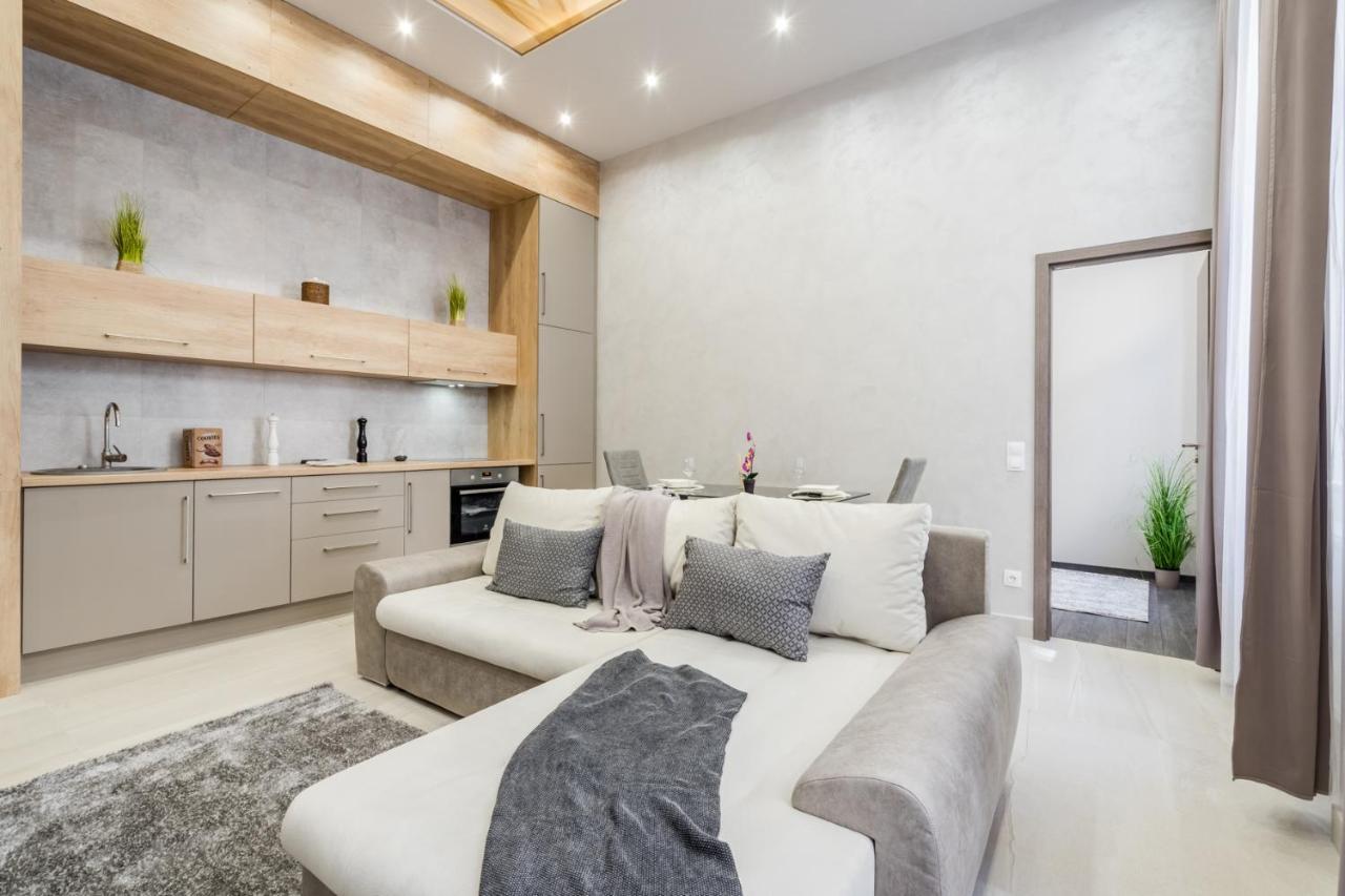 Chic Comfort Suite For 6 By Oktogon Budapeşte Dış mekan fotoğraf