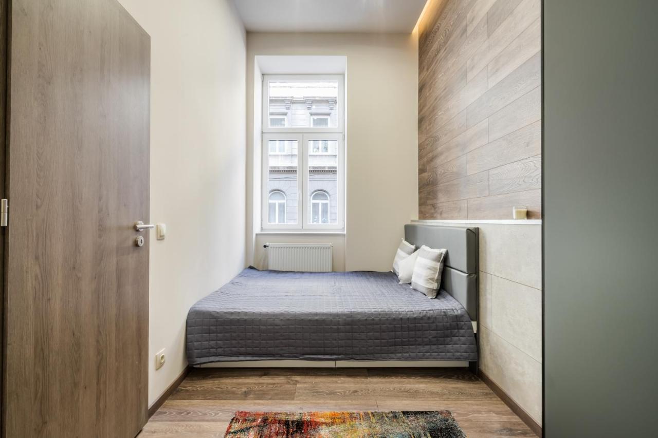 Chic Comfort Suite For 6 By Oktogon Budapeşte Dış mekan fotoğraf
